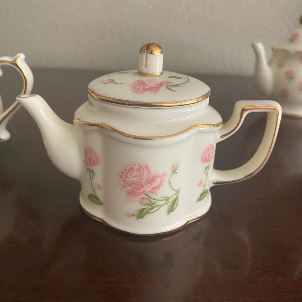 Vintage, Set of 4, Retired Party Lite, Romantic Chic Teapot Tea light Holders - Picture 6 of 11